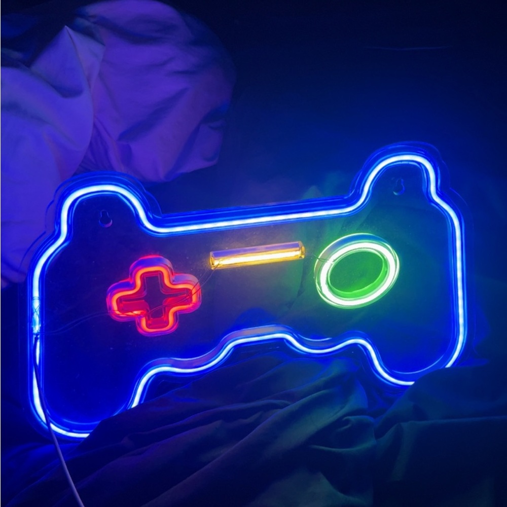 Neon Game Controller Sign - Picture 2 of 5